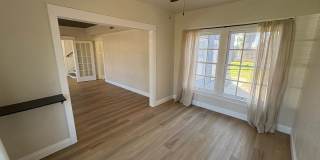 Beautiful 2 Story home Available coming soon!, pet friendly! Gallery 33