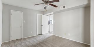 Vintage at 18th Street Gallery 61