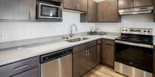 Jenny Wren Place Gallery 3