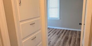 2904 South Portland Avenue Gallery 10