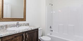 Spacious Home in Little Valley-Pets Negotiable Gallery 16