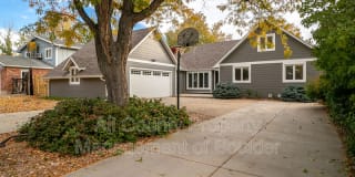 470 W Sutton Gallery 1