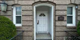 Dupont Circle 2-level Condo at The Cygnet. 1 Bed/1 Full Bath, Fireplace and Modern Kitchen Gallery 34