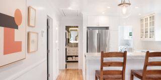 1216 North Ardmore Avenue Gallery 16