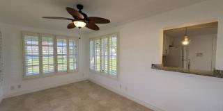 Lakefront 2BR Home in 55+ Leisureville Community Gallery 16