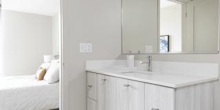 Solaire 8200 Dixon Gallery 5