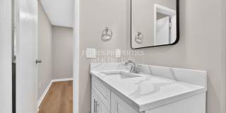 Modern Finishes & Hardwood Floors – 4BR Columbus Gem Gallery 39