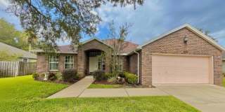 4 Bed 3 Bath Home. Over 2,400 sqft Near Jacksonville Beach. Amenities, Bonus Room, Guarded Gate. Pet Friendly Gallery 8