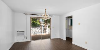 Spacious 3BR + Bonus Tri-Level in Spokane Valley - Fireplace, Corner Lot & Garage Gallery 7