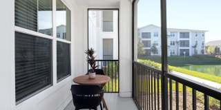 Aventon Isabelle Gallery 17