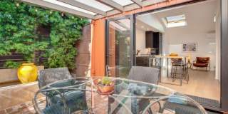 927 1/2 Victoria Ave Gallery 7