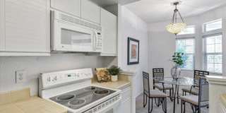 7855 Canyon Meadow Cir Apt E Gallery 1
