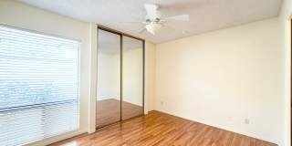 AVAILABLE NOW!! 3 Bedroom 2.5 Bathroom House in Palm Springs! Gallery 14