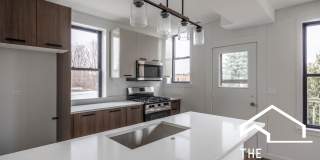 4410 North Greenview Avenue Gallery 19