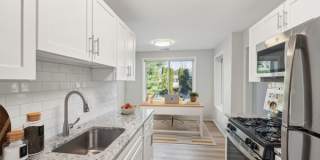 Eagle Rock Apartments at West Springfield Gallery 4