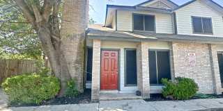 7504 Oak Chase Gallery 1