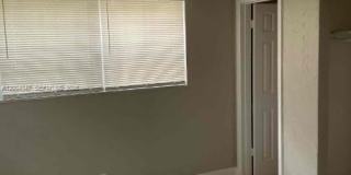 1389 SW 24th Ave Gallery 8