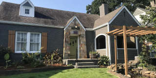 1093 Berne Street Southeast Gallery 1