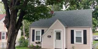 504 Henry Street Gallery 1