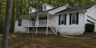 Open House Available on Thursday, August 20th Time: 6:30 PM – 7:00 PM  Ranch home located in nice area. AVAILABLE NOW!! Apply now! Gallery 1