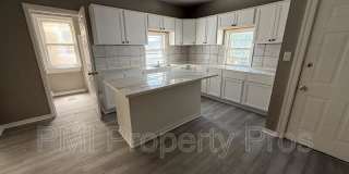 1943 N 38th St Gallery 14