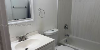 9020 Lake Park Cir N Gallery 22