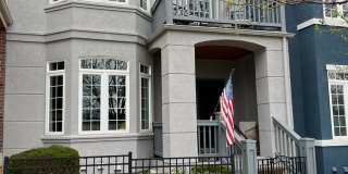 BEAUTIFUL 3 Bed 3.5 Bath Townhome in Dakota Ridge Village in North Boulder Gallery 1