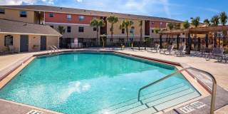 Regency Palms Apartments - Affordable Housing Gallery 8