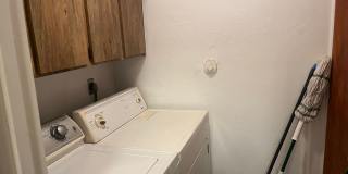 Large partially furnished townhome - WON'T LAST Gallery 22