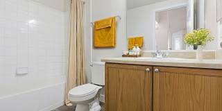 Coronado Bay Club Condo-Apartment Homes Gallery 36