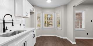 10042 Grayton Street Gallery 5
