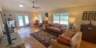 Beautiful Over Sized TURNKEY SEASONAL 2 bed 2 bath Rental on Golf Course in Polo Ridge Gallery 13