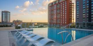 81 Rainey St Gallery 1