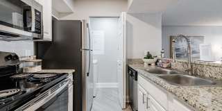 Silver Creek Apartments Gallery 25