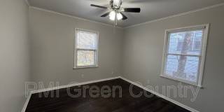 1017 E. 38th Pl Gallery 10