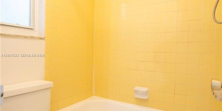 600 N Rio Vista Blvd Gallery 21