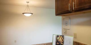 Severn Square Gallery 3