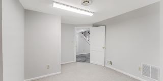 1005 N LEBANON Street N Gallery 40