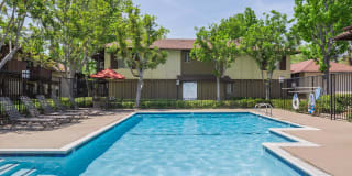 Country Hills Apartment Homes Gallery 1