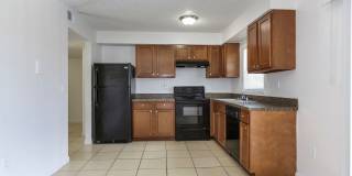 Royal Estates Gallery 69