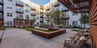 4600 Ross Gallery 24