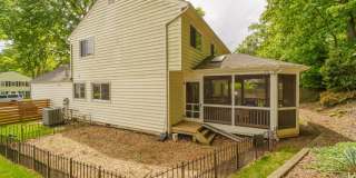 Meticulously Maintained 4 BR 2.5 BA Home in Burke, VA Gallery 28