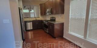 2339 Whitford Ln Gallery 3
