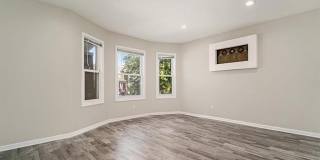 1045 Casgrain Street Gallery 6