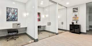 The Hendry Gallery 4