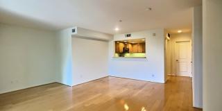 2 Bedroom Townhouse in Southwest San Jose with Garage Gallery 1