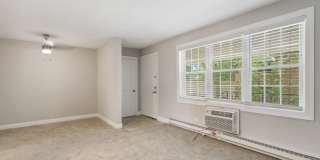 The Hinsdale Apartment Homes Gallery 27