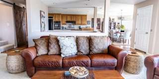 2110 Locust St Gallery 32