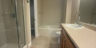 Beautiful spacious 3 bedroom, 2 bathroom condo in highly sought after Stonegate Park Guell Gallery 13
