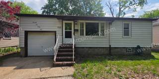 Spacious 2 bedroom 1 bathroom house Gallery 1